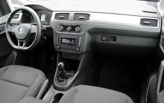 Volkswagen Caddy cena 63900 przebieg: 152000, rok produkcji 2019 z Legionowo małe 301